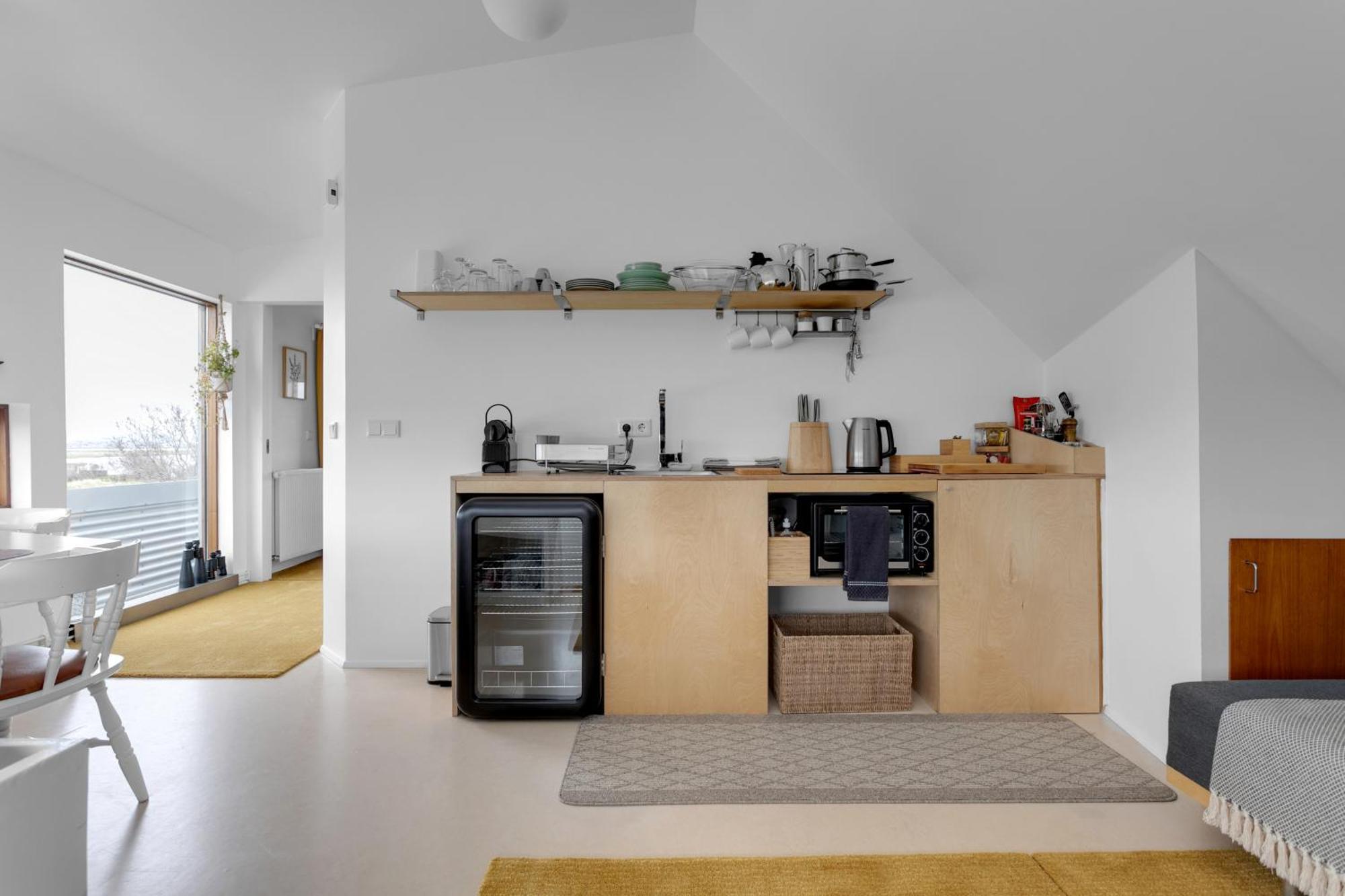 Eyvindarholt Guesthouse Álftanes Exteriör bild